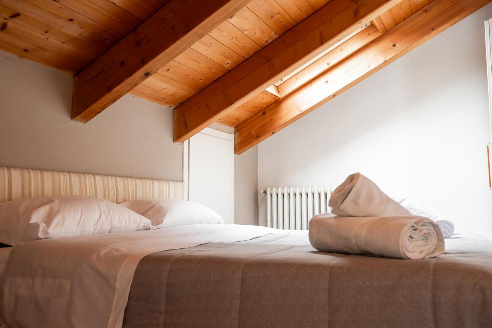 Appartamento Casa Margot Asti Esterno foto