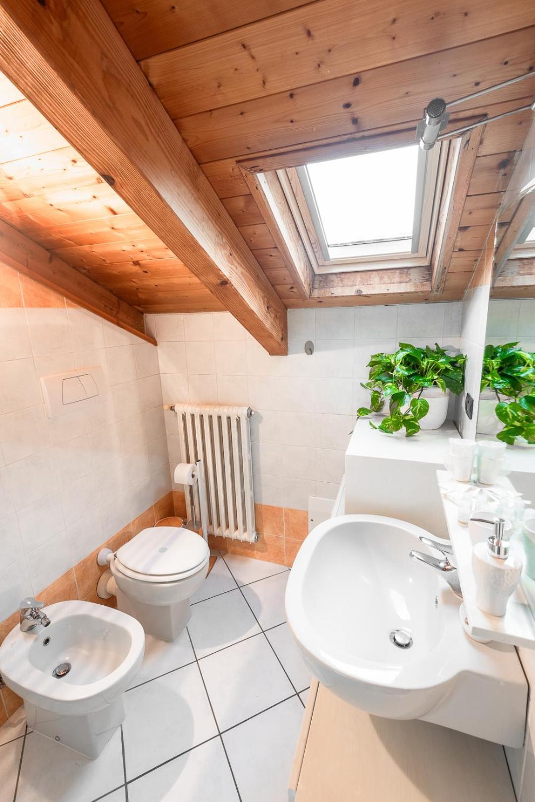 Appartamento Casa Margot Asti Esterno foto